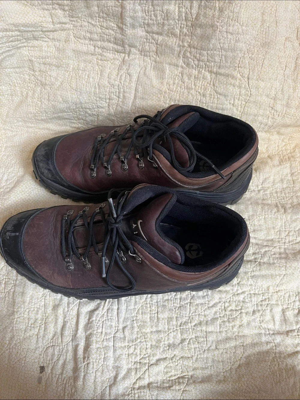 Nike ACG Brown and Black Leather Trail Boots